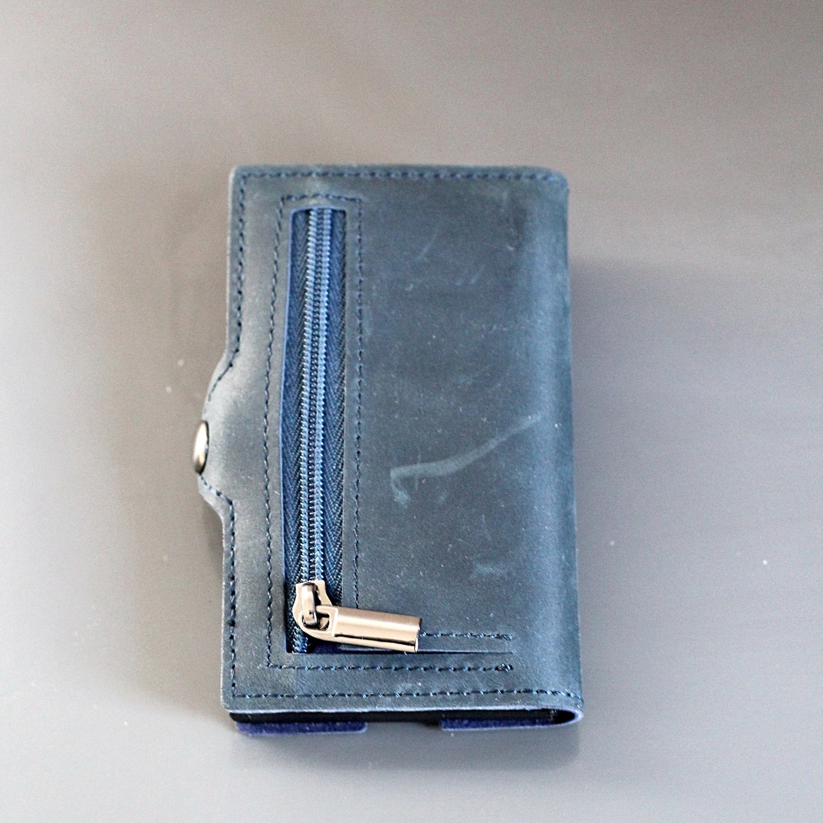 KHYR Aoraki Blue - Premium Crazy Horse Leer met muntenvak - Blauw - Afbeelding 2